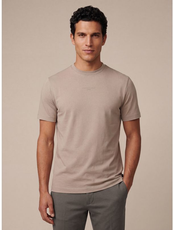 Luvati T-shirt