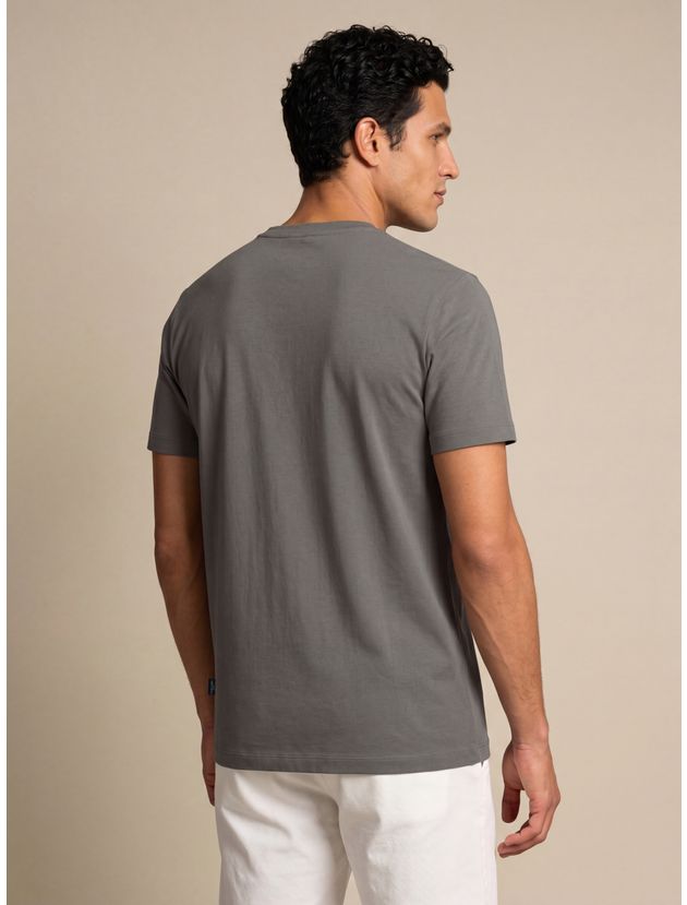 Luvati T-shirt